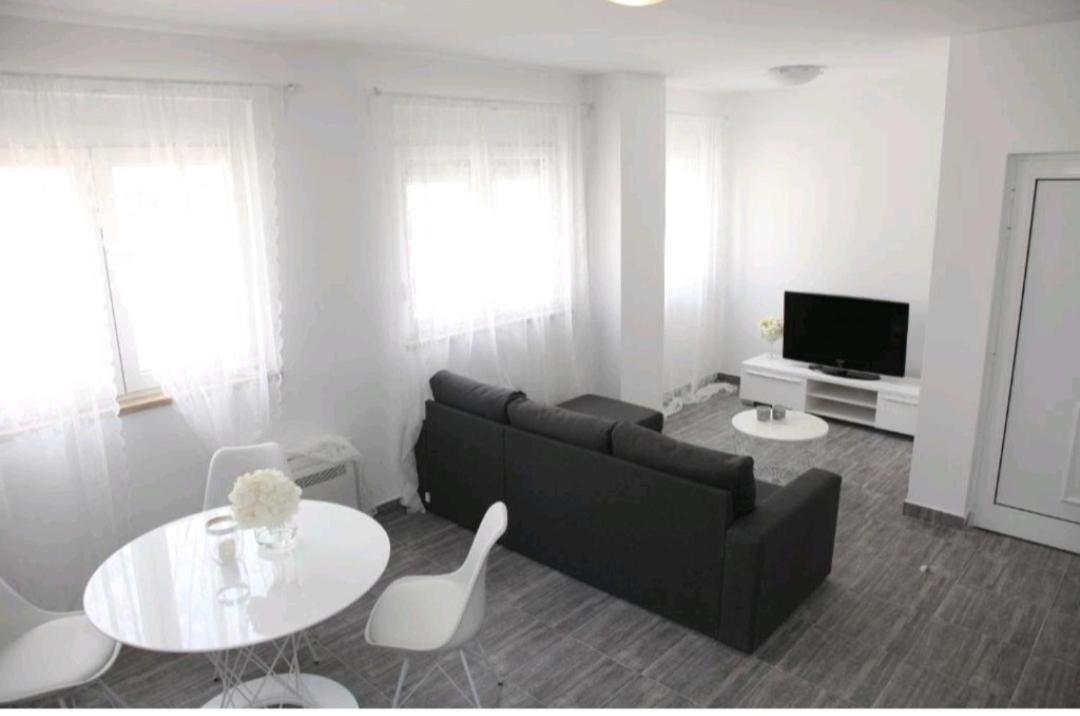 Apartments Mare Gradac  Cameră foto