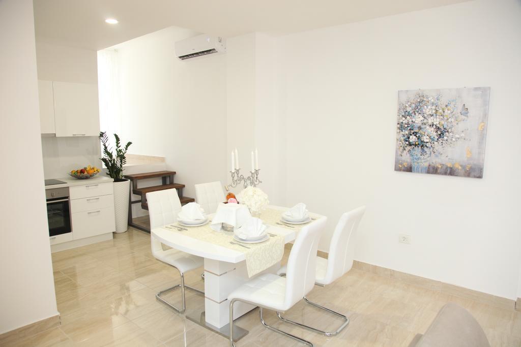 Apartments Mare Gradac  Exterior foto